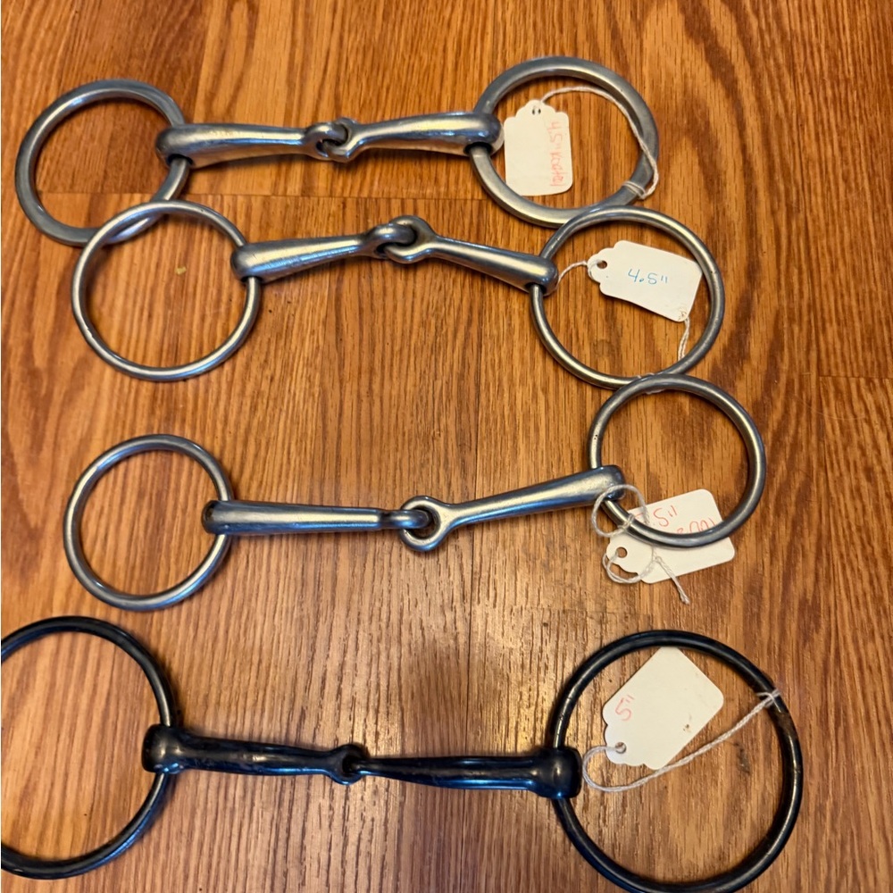 Bundle 6 English snaffle bits - Picture 3 of 3